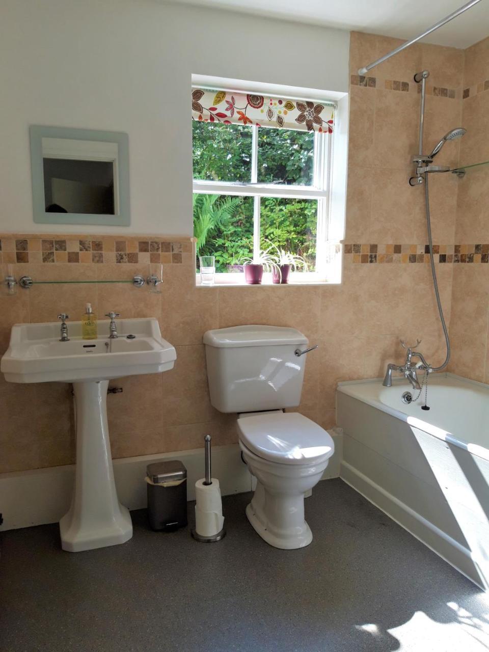 Tregaron Nant Yr Onnen B&B And Holiday Cottage المظهر الخارجي الصورة